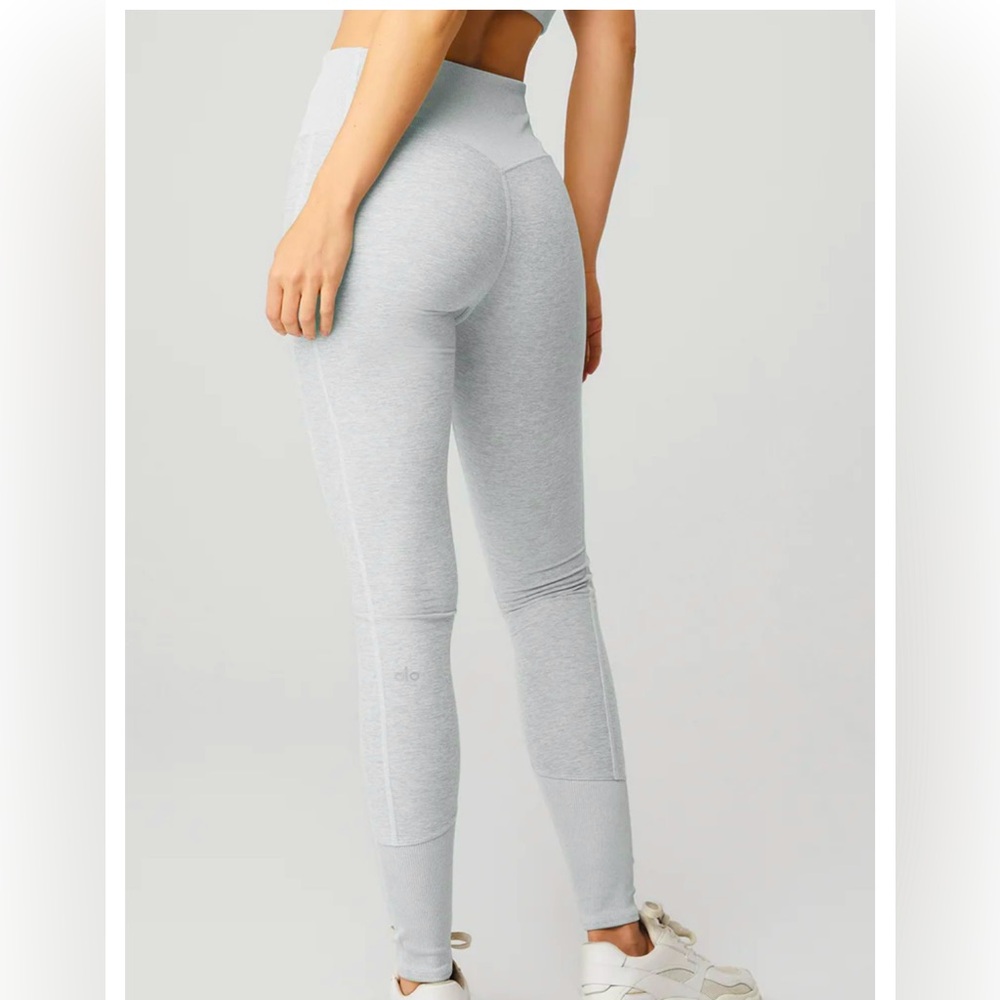 Alo Yoga High-Waist Alosoft Lounge Legging, Athletic Heather Grey